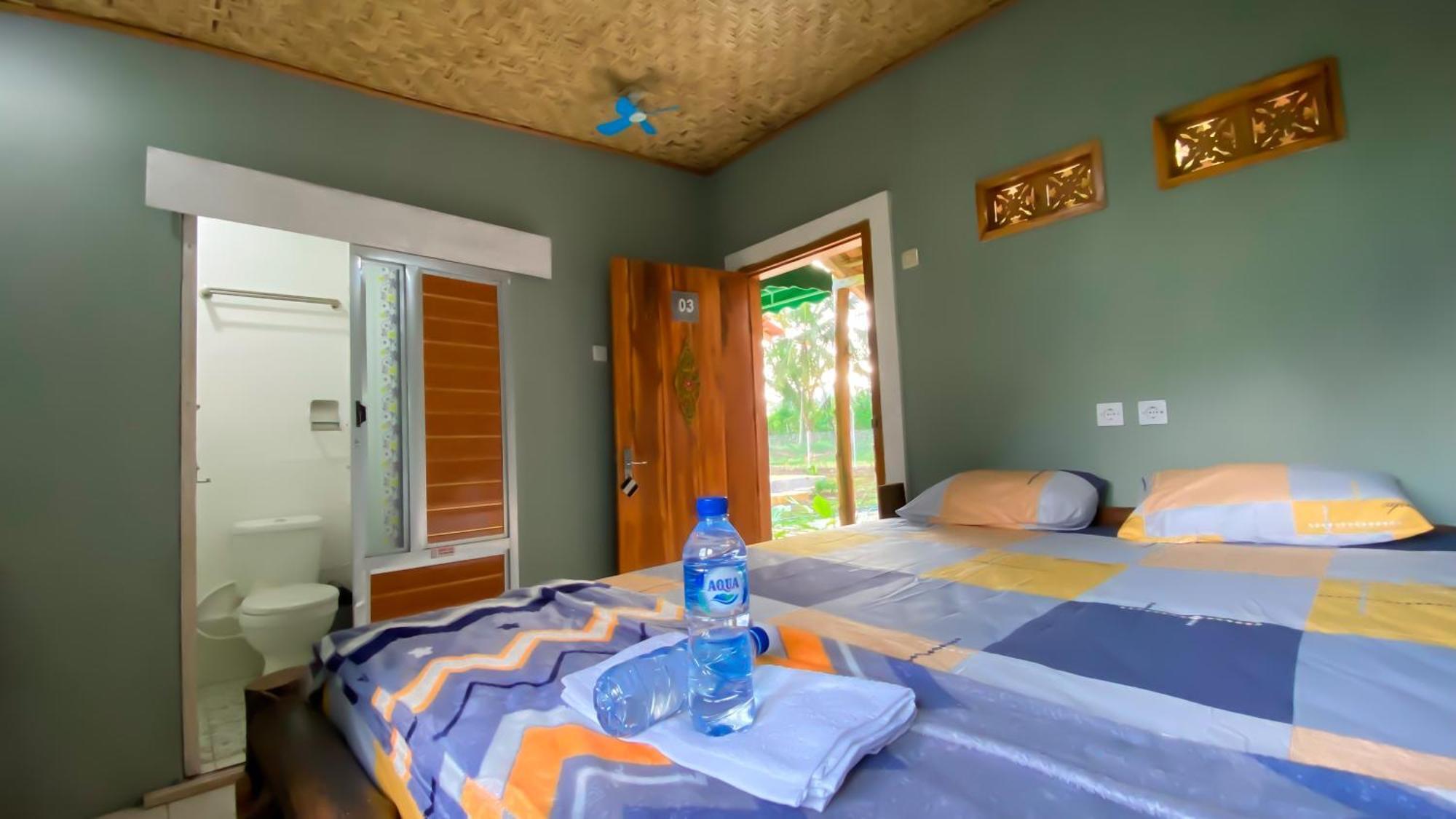Wooden Kemiren Homestay Banyuwangi Banyuwangi  Exterior foto